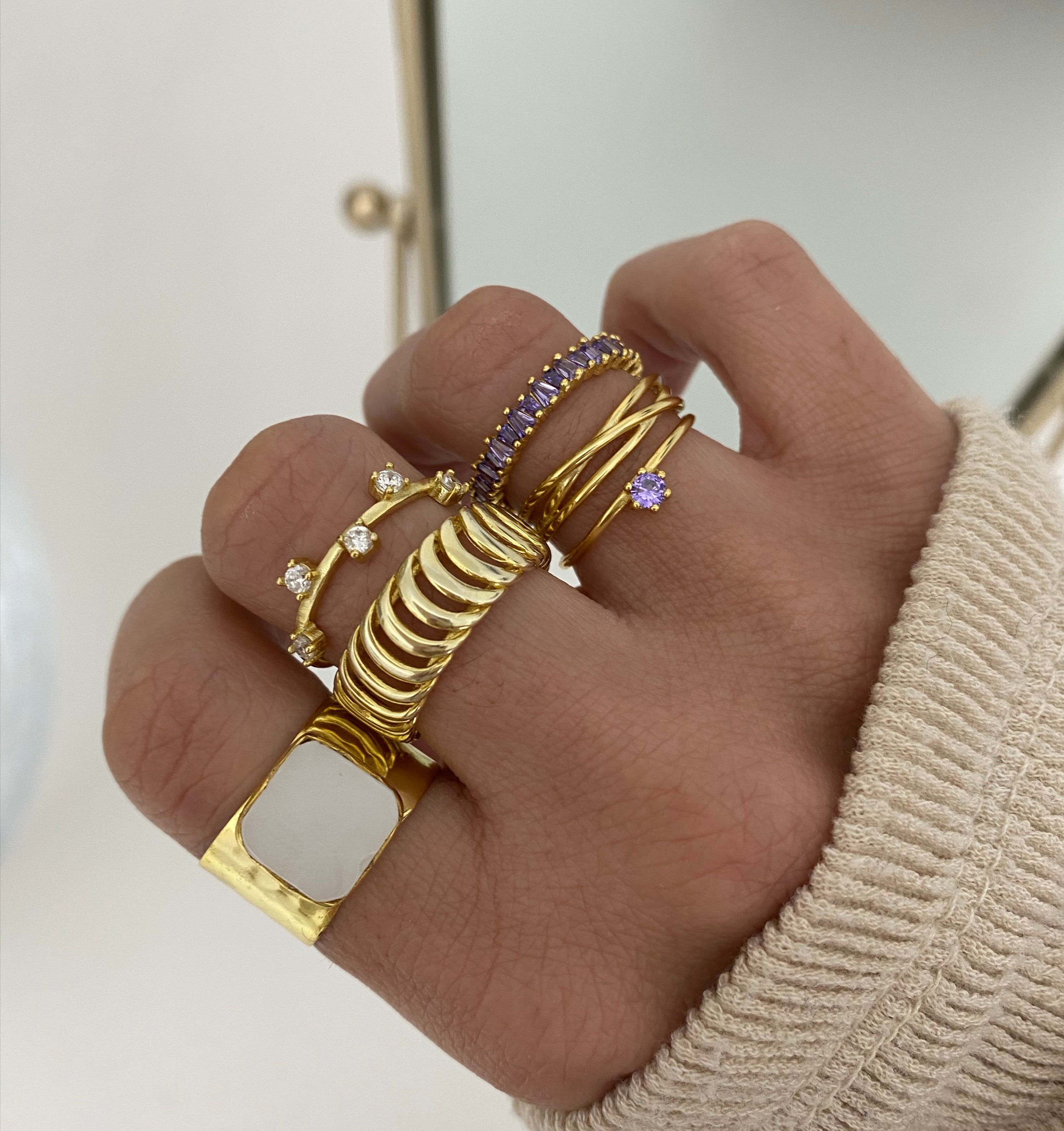 Luxe Violet Gold Ring