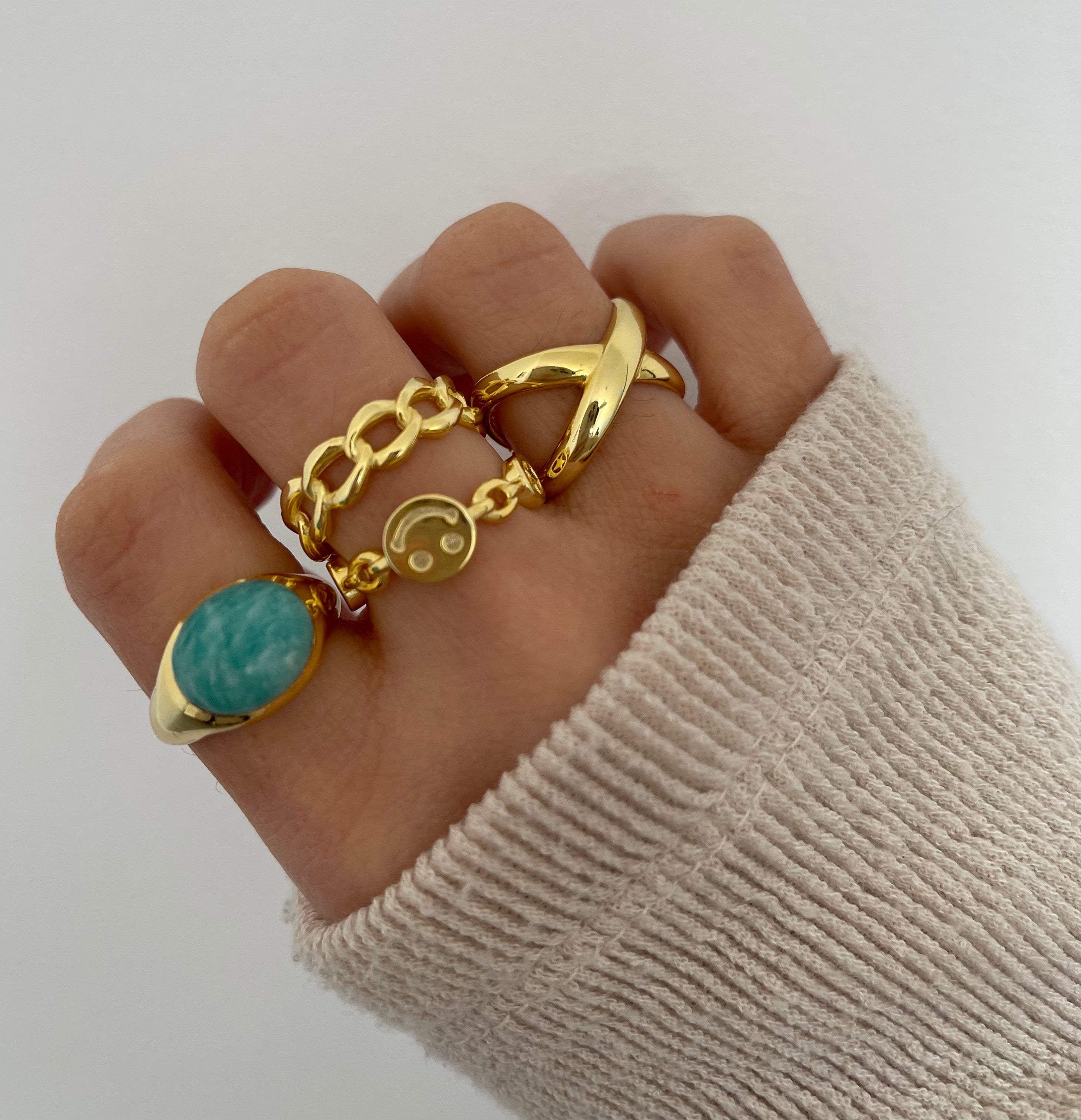 Fancy Blue Gold Ring