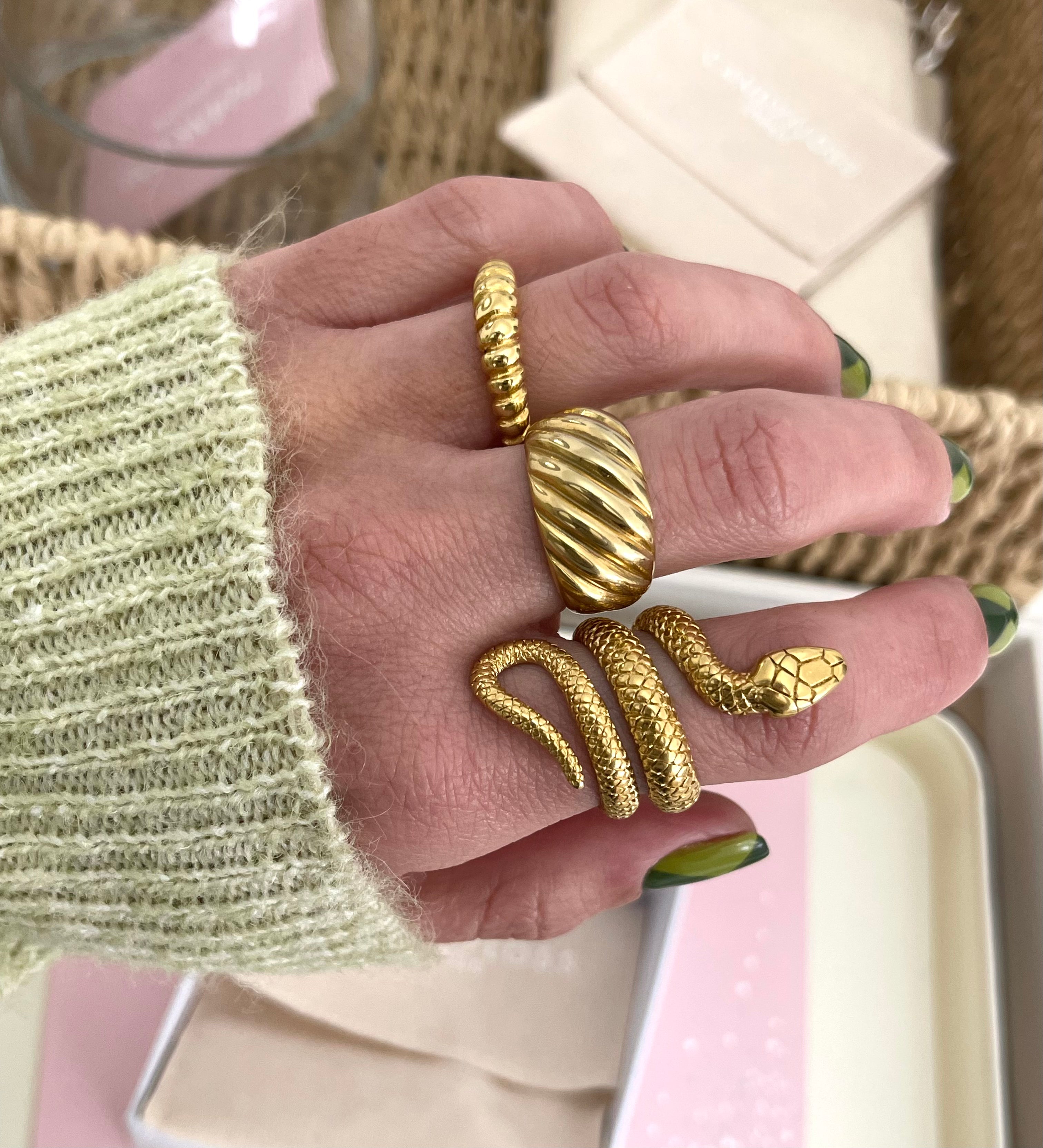 Wild Snake Ring